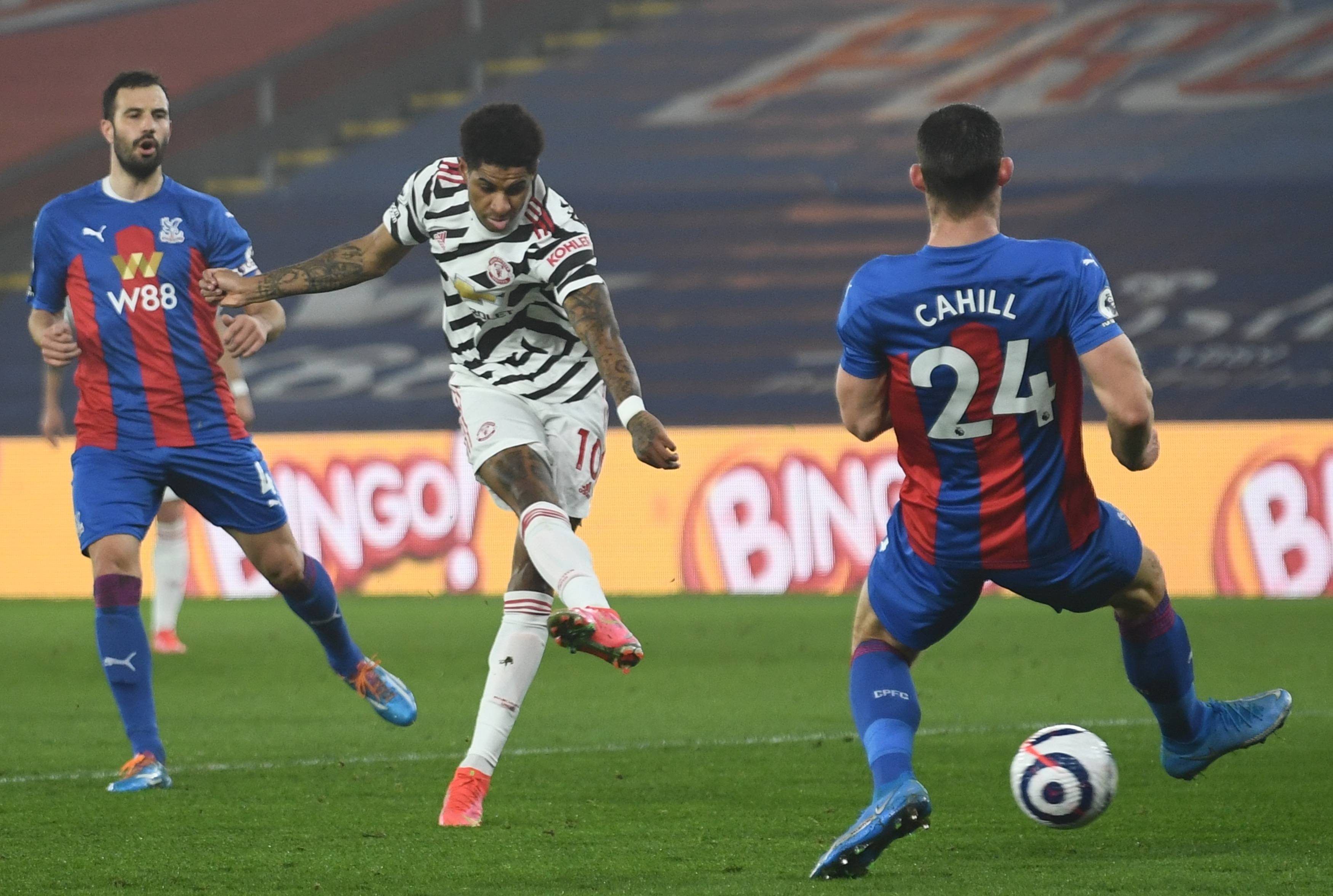 刚刚！上海申花围绕欧冠强势反弹曼城遗憾出局备战NBA常规赛，北京首钢围绕法国杯绝杀压哨